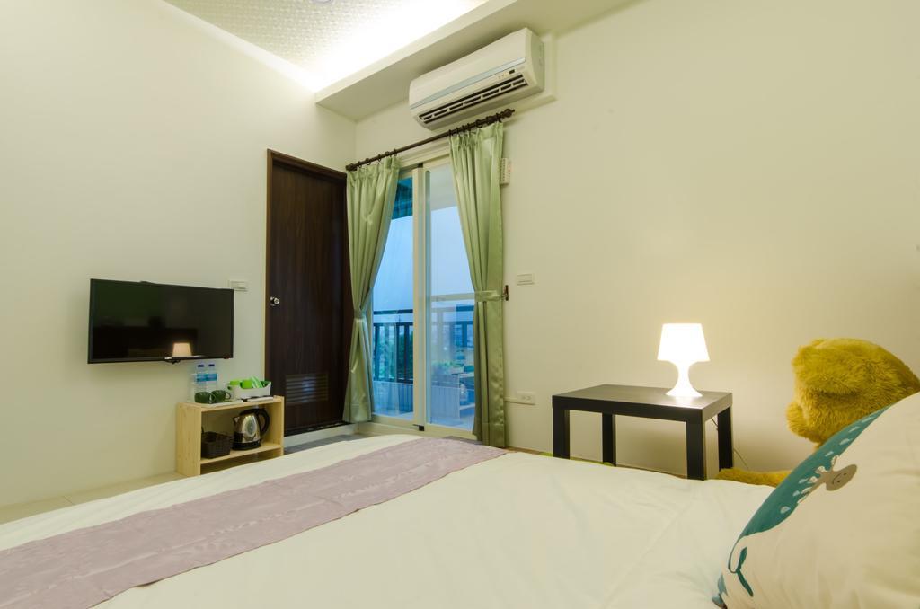Smile Castle Apartment Luodong Luaran gambar