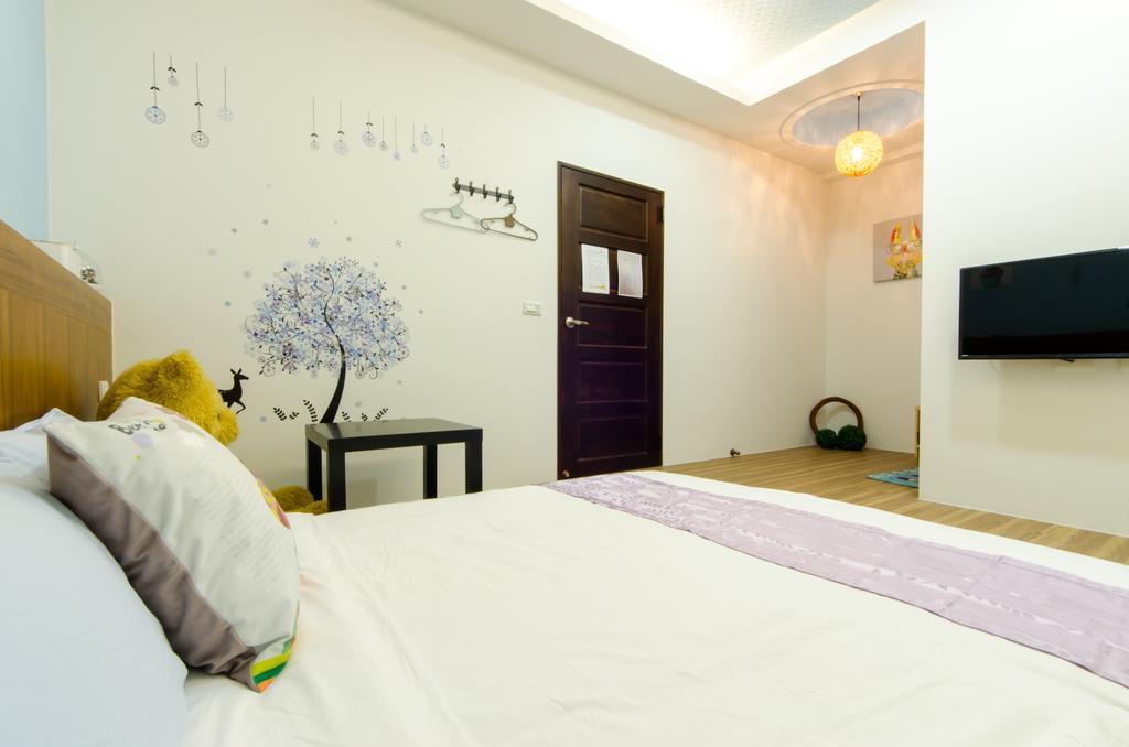 Smile Castle Apartment Luodong Luaran gambar