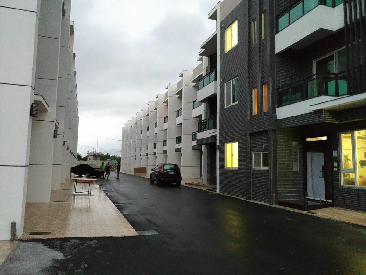 Smile Castle Apartment Luodong Luaran gambar